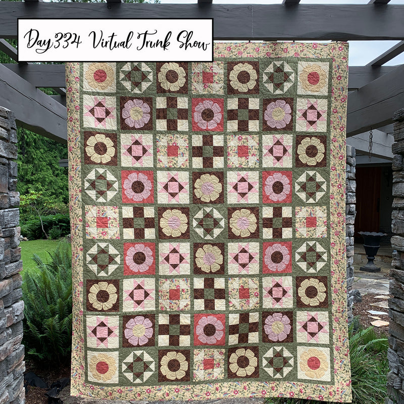 Day 334 of my Virtual Trunk Show - Holly’s Quilt