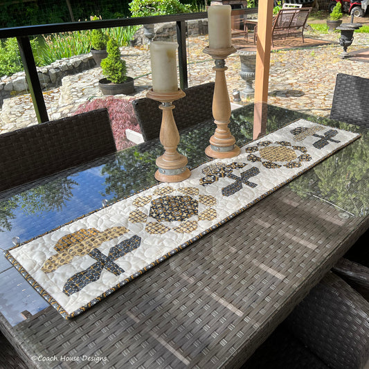 Farmhouse Flora Runner Kit