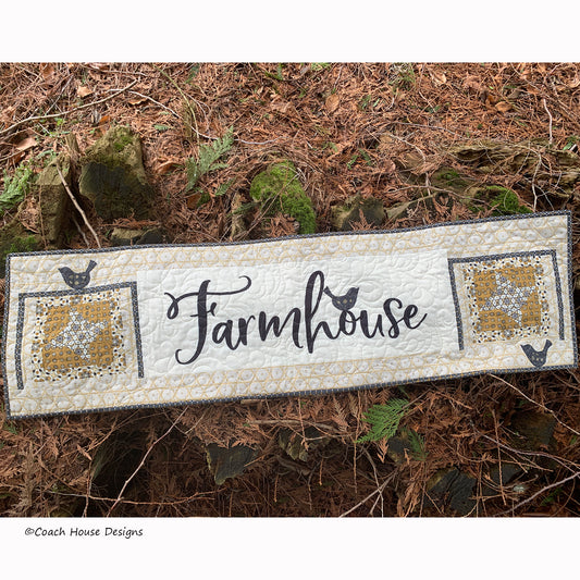 Farmhouse & Quilts Table Runner Kit